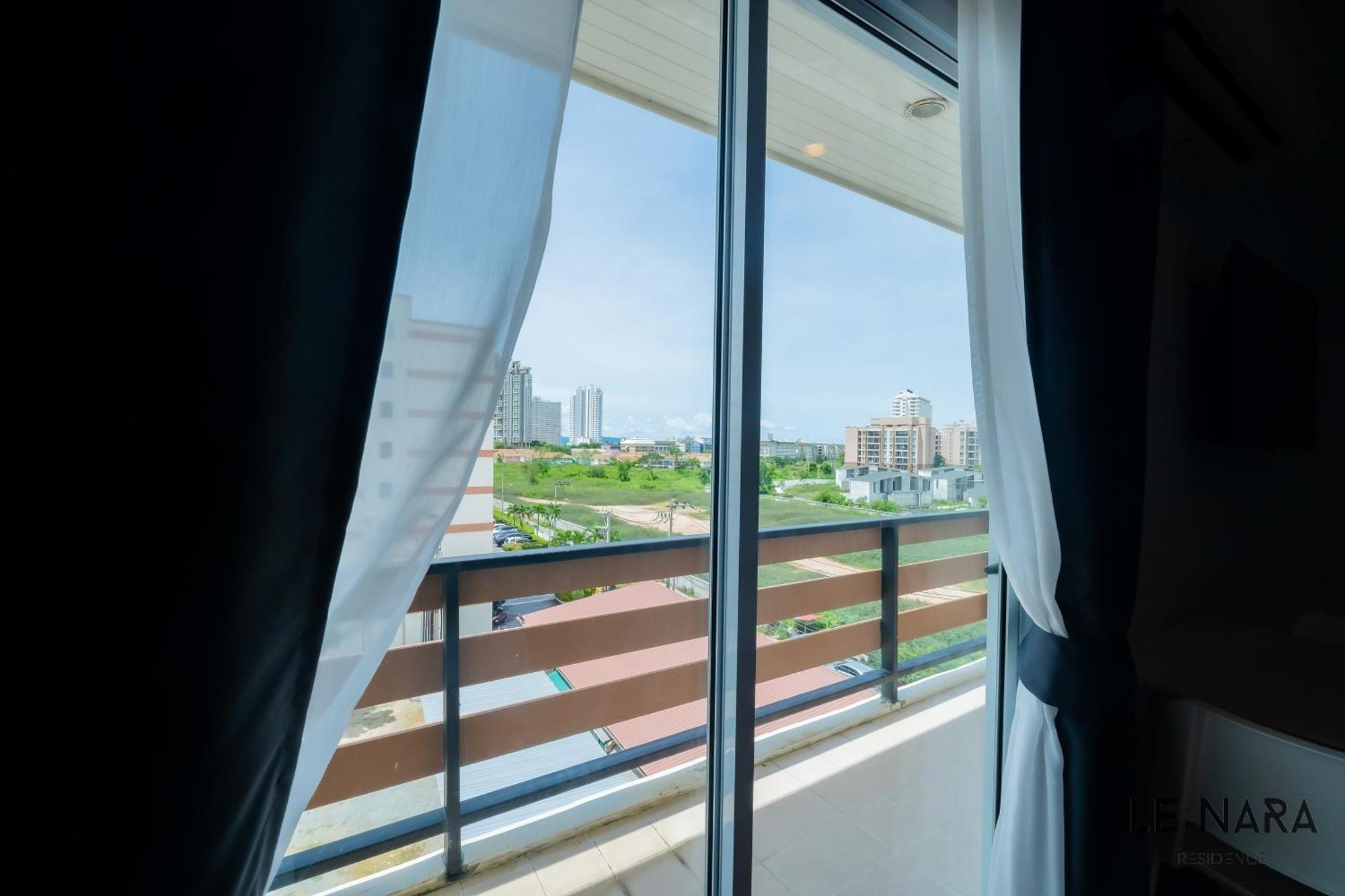 Hotel Sea Breeze Residencia Jomtien Exterior foto
